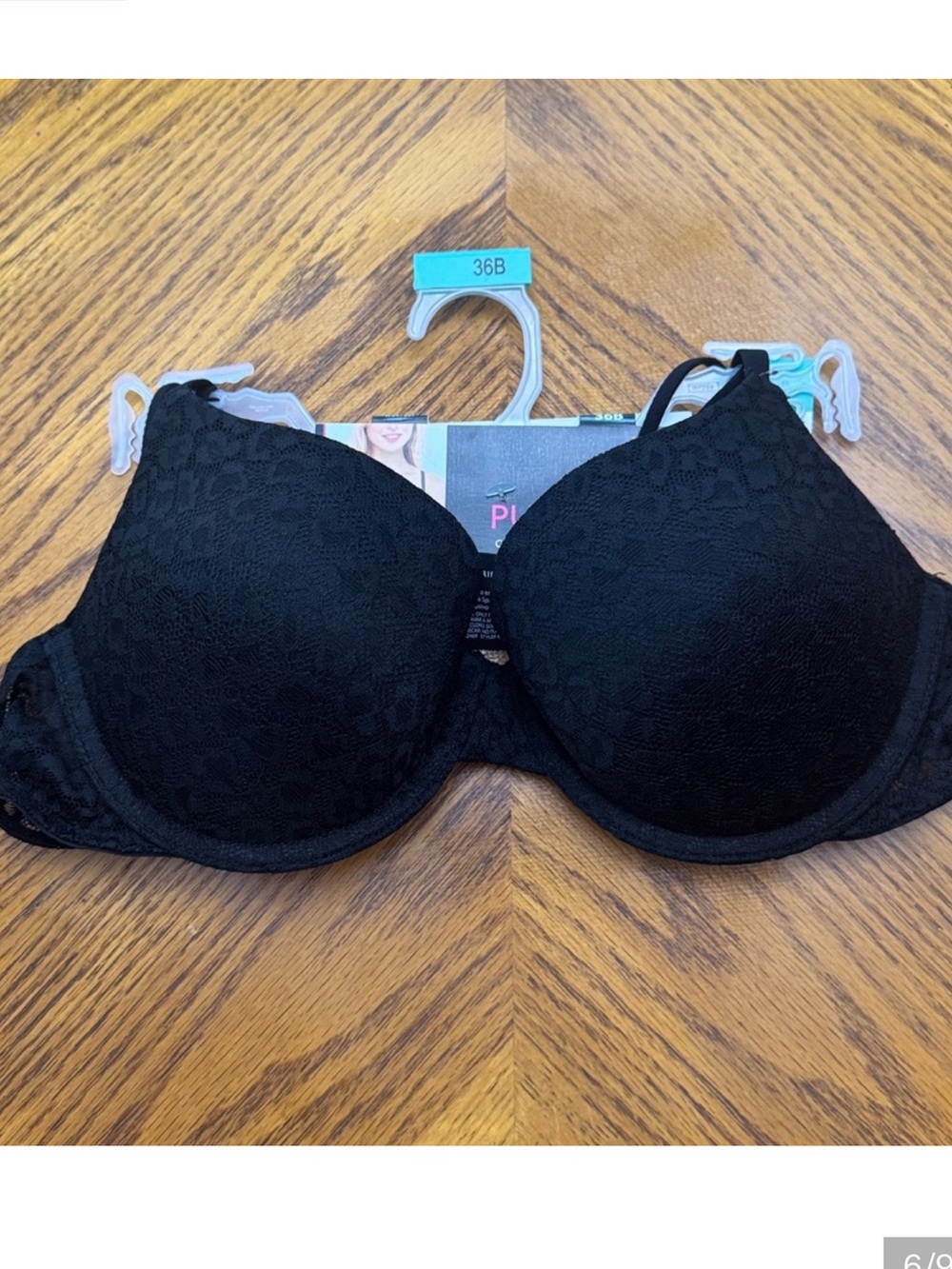 Set of 3 /No Boundaries Women's
Black Lace Push Up Bras - Picture 7 of 8